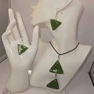 Green triangle, clay, necklace set